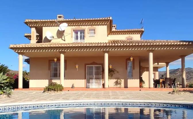 Casa unifamiliar à venda - Almogia, Spain