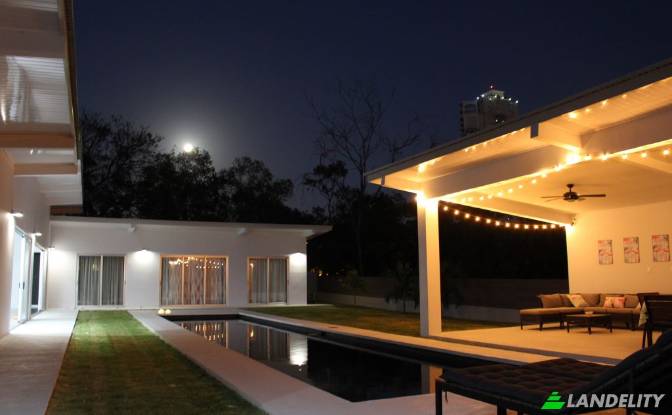 Single Family Home for Sale Camino Giordano. Photo#10 Single Family Home for Sale Camino Giordano. Photo#10