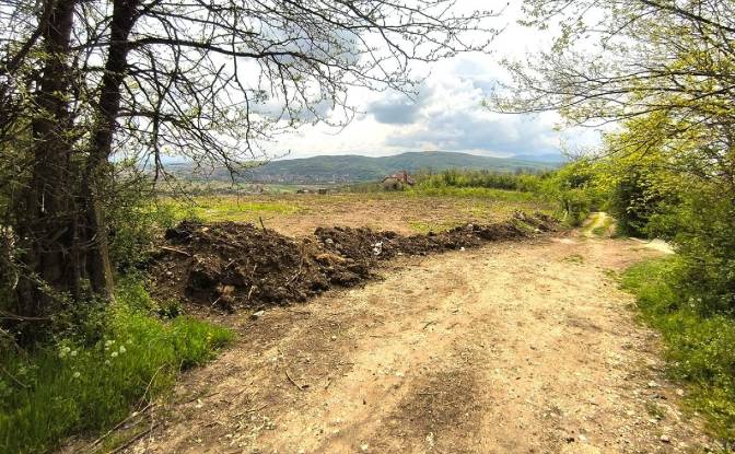 Lote de terreno en venta Jagodina. Foto#3