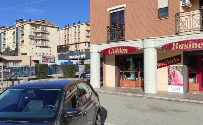 Bedrijf Te koop Via del Gallitello, 102. Foto#3