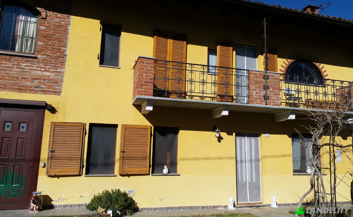 Single Family Home for Sale Strada Bricco Miglino, Montafia, Province of Asti, Piedmont, Italy, At 14014, 14014 Montafia AT. Photo 4