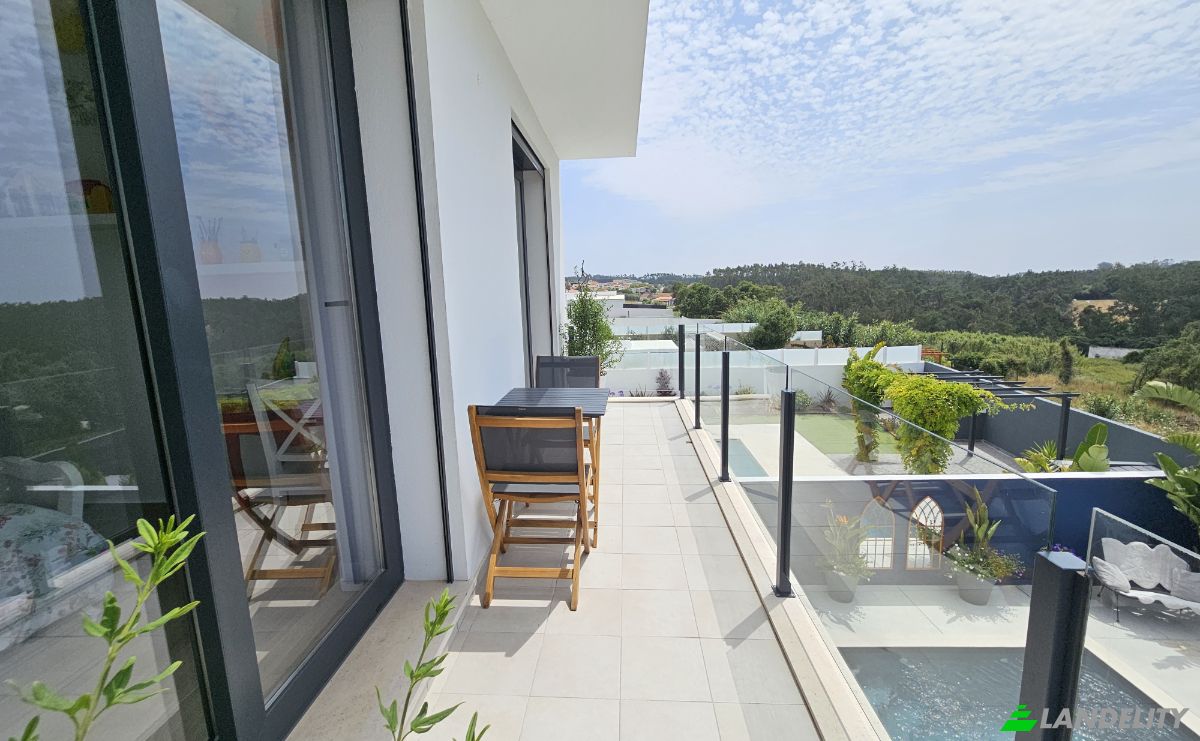 Casa de una sola familia en venta R Principal 14, Alfeizerao, Alcobaca, Leiria District, Portugal. Foto 11