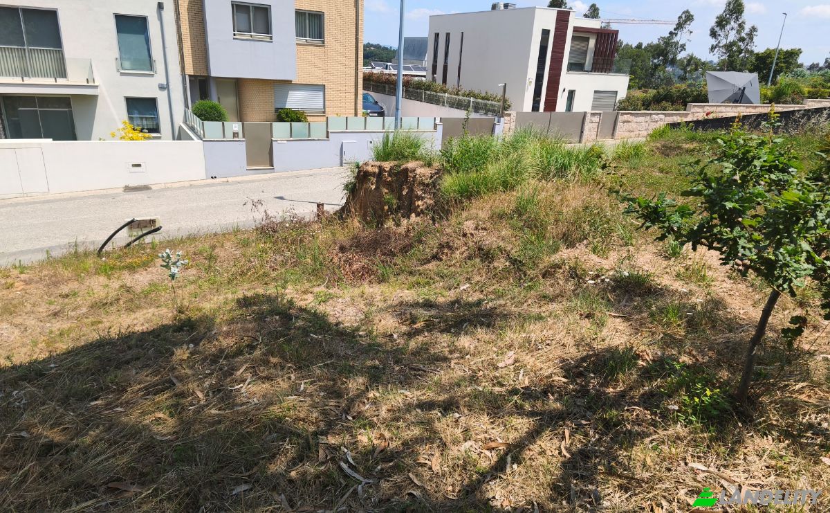 Grundstück zu verkaufen R de Craveiro Lopes 24, 4415-092 Pedroso, Pedroso, Vila Nova de Gaia, Porto District, Portugal. Foto 4