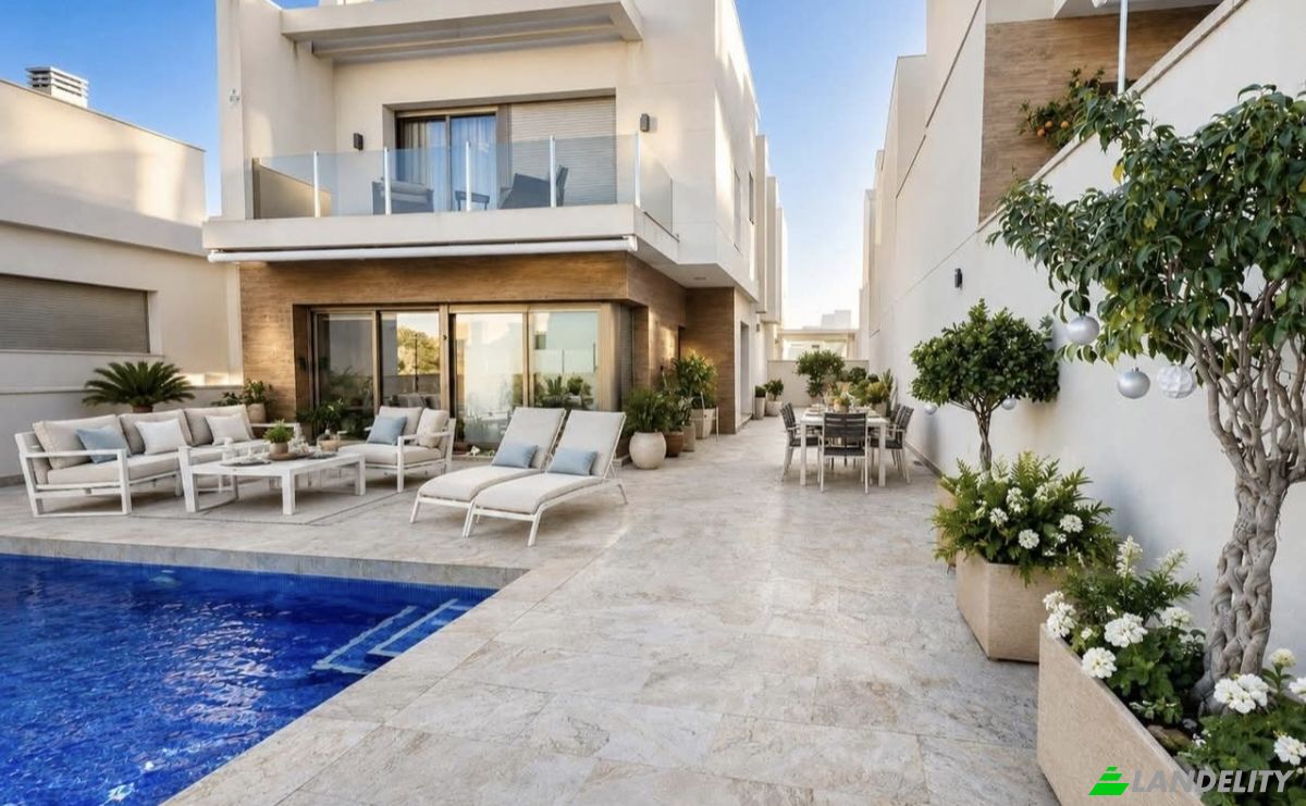 Villa Te koop C Mino, Dehesa de Campoamor, Torrevieja, Alicante, Valencian Community, Spain. Foto 2