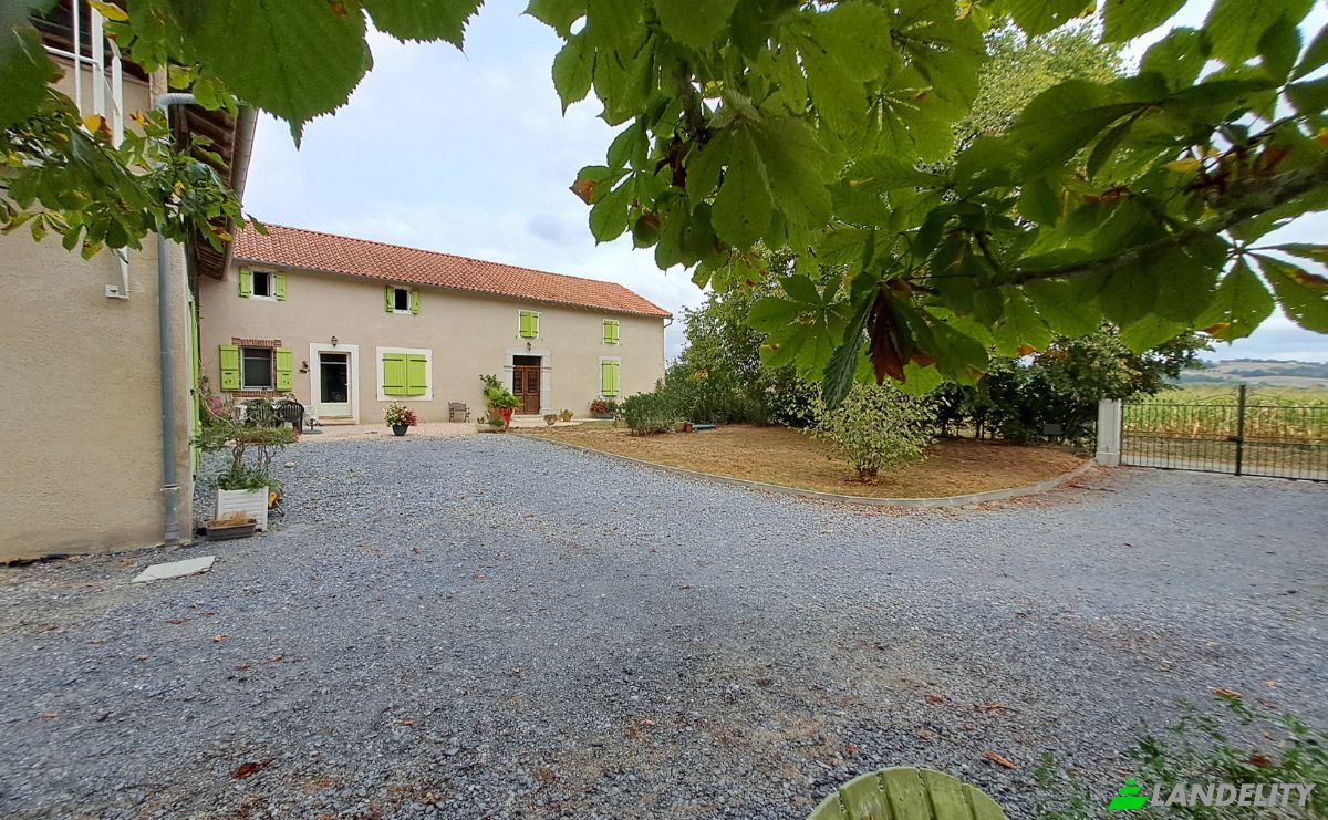 Farm/Ranch for Sale 127 Jouanous, 65140 Buzon, Buzon, Hautes-Pyrenees, Occitanie, France. Photo 5