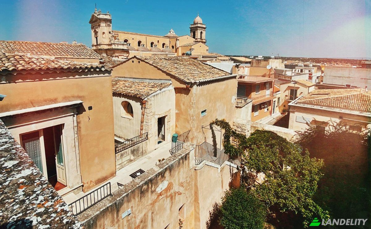 Hôtel à vendre Via Meli, 97014 Ispica RG, Ispica, Free municipal consortium of Ragusa, Sicily, Italy. Photo 12
