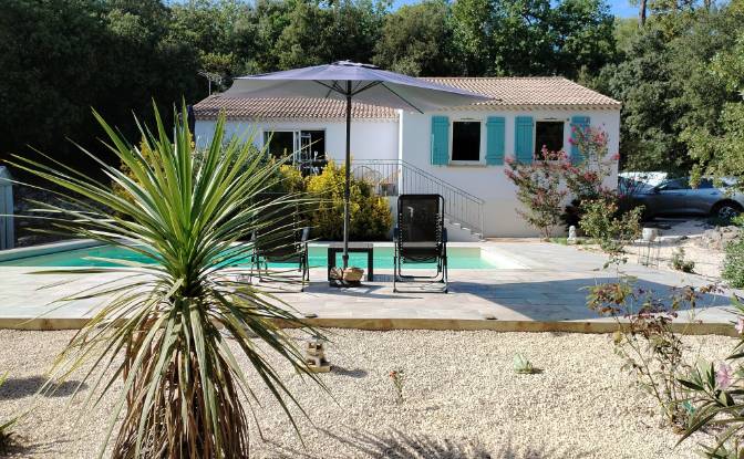 Villa in vendita - Meounes-les-Montrieux, France