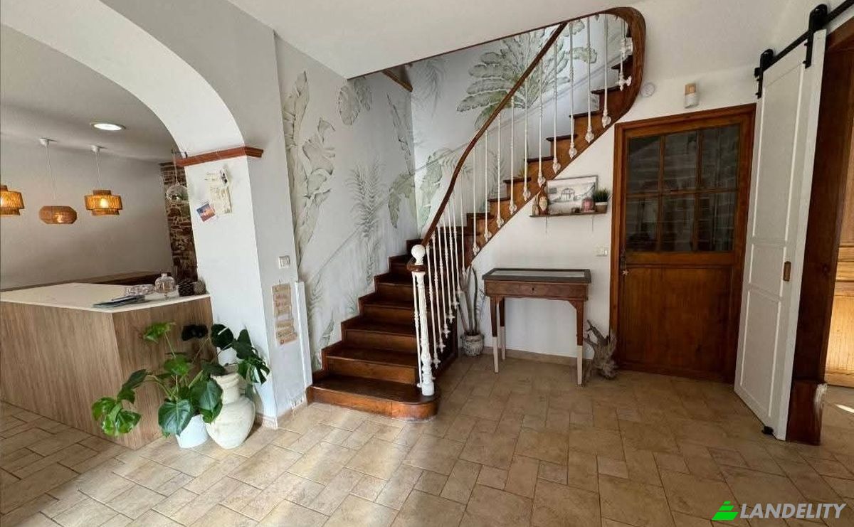 Maison de ville à vendre 31 Bd du Midi, 31350 Boulogne-sur-Gesse, Boulogne-sur-Gesse, Haute-Garonne, Occitanie, France. Photo 6