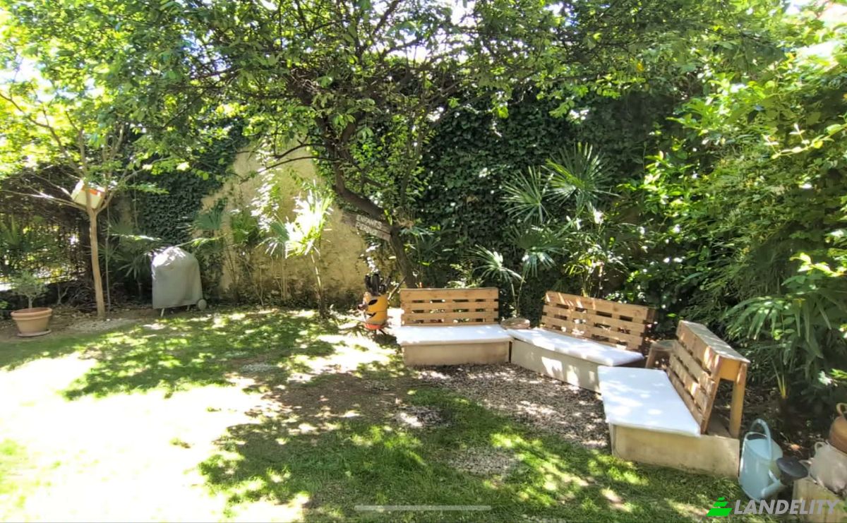 Maison de ville à vendre 31 Bd du Midi, 31350 Boulogne-sur-Gesse, Boulogne-sur-Gesse, Haute-Garonne, Occitanie, France. Photo 3