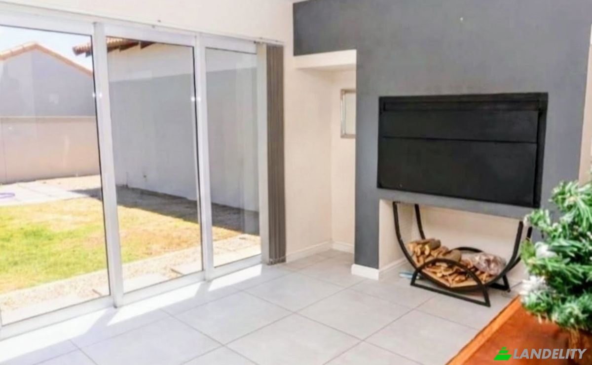 Single Family Home for Sale 1300 Vogelsanck St, Langebaan Country Estate, Langebaan, West Coast District Municipality, Western Cape, South Africa, 7357. Photo 19