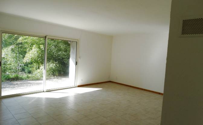 Eengezinswoning Te koop 3915 Rte de Rive-de-Gier. Foto#6 Eengezinswoning Te koop 3915 Rte de Rive-de-Gier. Foto#6
