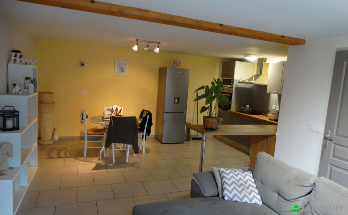 Investing/Development for Sale 127 Rue des Cigales, 26600 Tain-lHermitage, Tain-lHermitage, Drome, Auvergne-Rhone-Alpes, France. Photo 9
