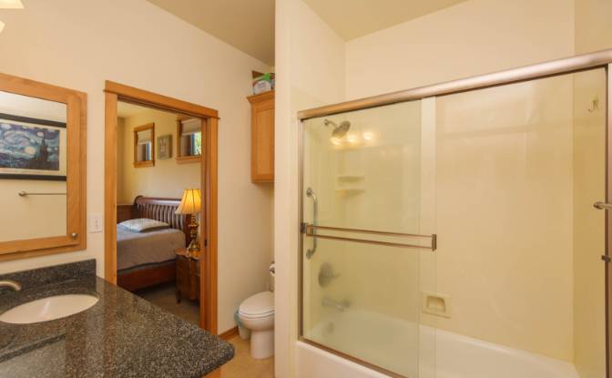 condominio en venta 1245 Iowa St, Ashland. Foto#17