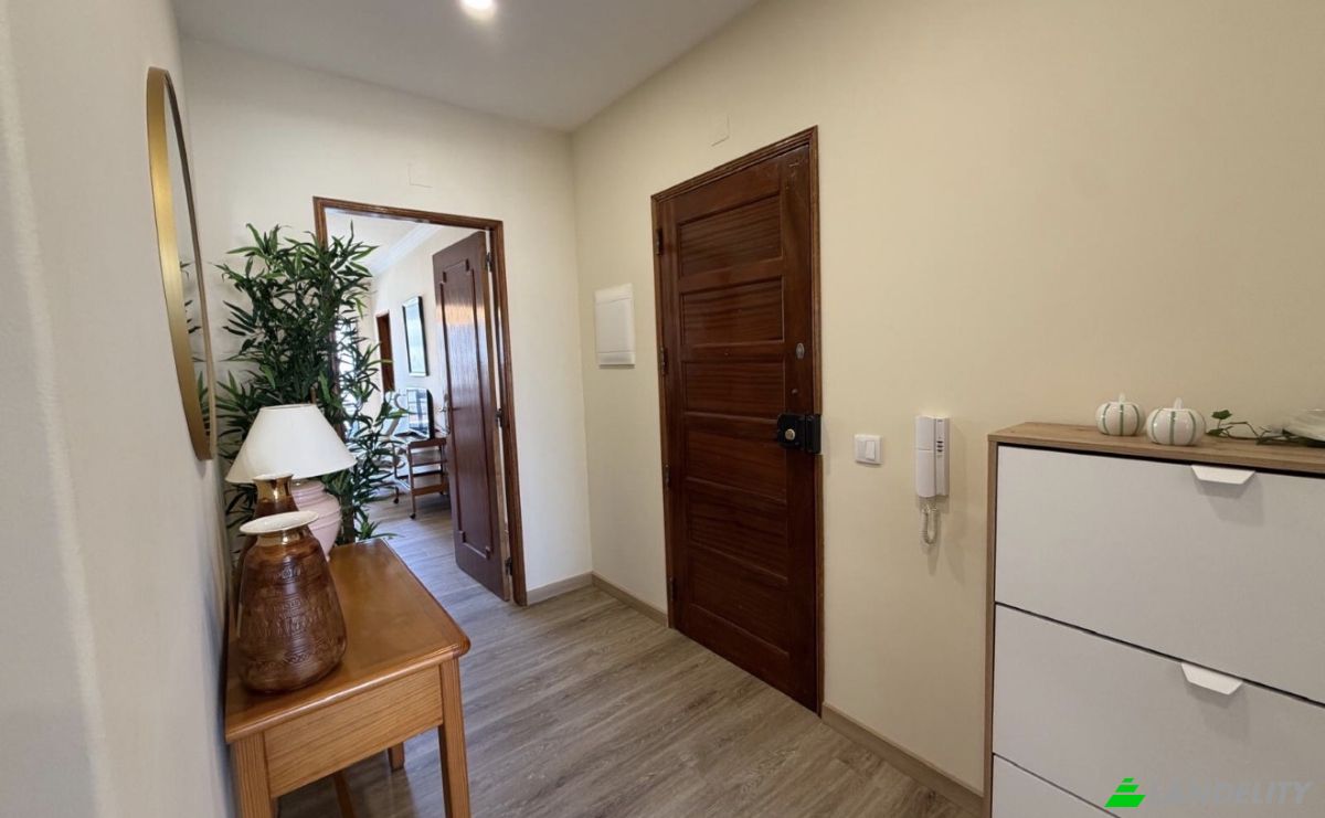 Appartamento in vendita Av Dr Carlos Mota Pinto B, 8125-134 Quarteira, Quarteira, Loule, Faro District, Portugal. Foto 9