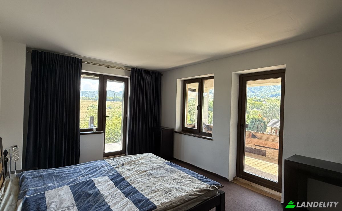 Mansion for Sale Aleea Capatanii 1, 555300, Cisnadie, Sadu, Sibiu, Romania. Photo 16