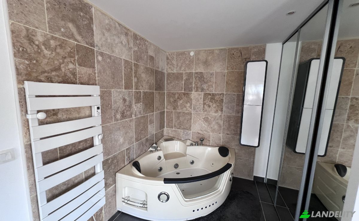 Villa à vendre 400 Rue de Lezigno, 34310 Montady, Montady, Hérault, Occitanie, France. Photo 14