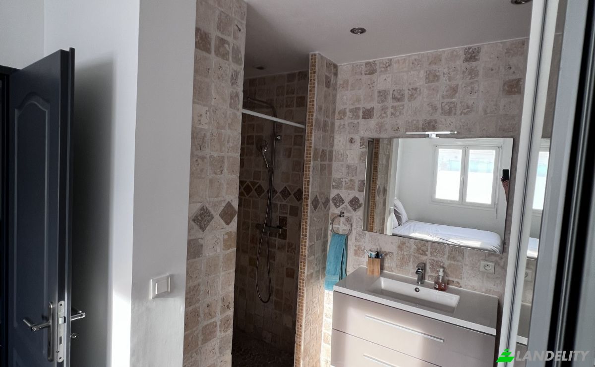 Villa à vendre 400 Rue de Lezigno, 34310 Montady, Montady, Hérault, Occitanie, France. Photo 19