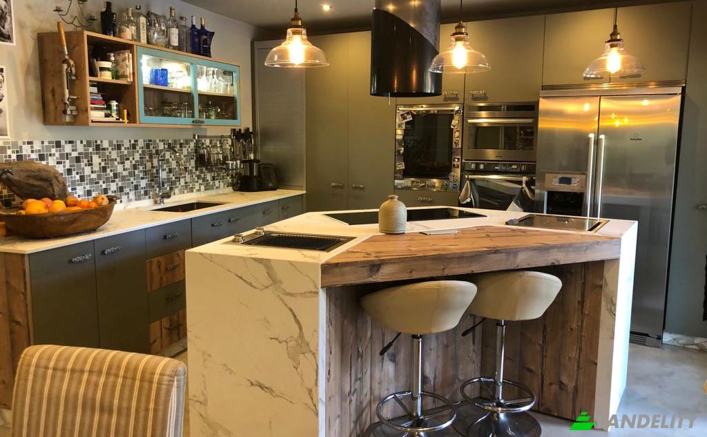 Земля/Ділянка продаж Lugar Urbanizacion Lomas de Rio Verde, Marbella, Malaga, Andalusia, Spain. Фото 4