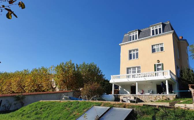 Château à vendre 6 Bd des Écoles. Photo#10