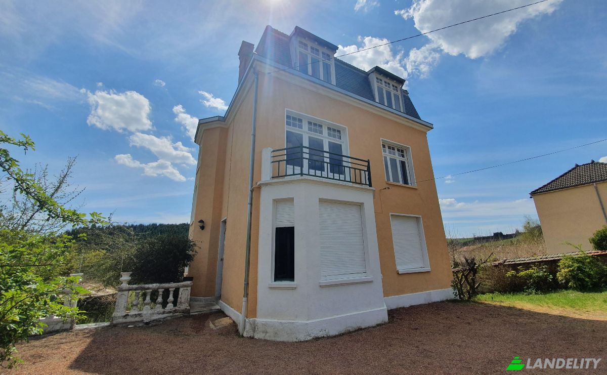 Château à vendre 6 Bd des Écoles, 69240 Saint-Vincent-de-Reins, Saint-Vincent-de-Reins, Rhône, Auvergne-Rhône-Alpes, France. Photo 6