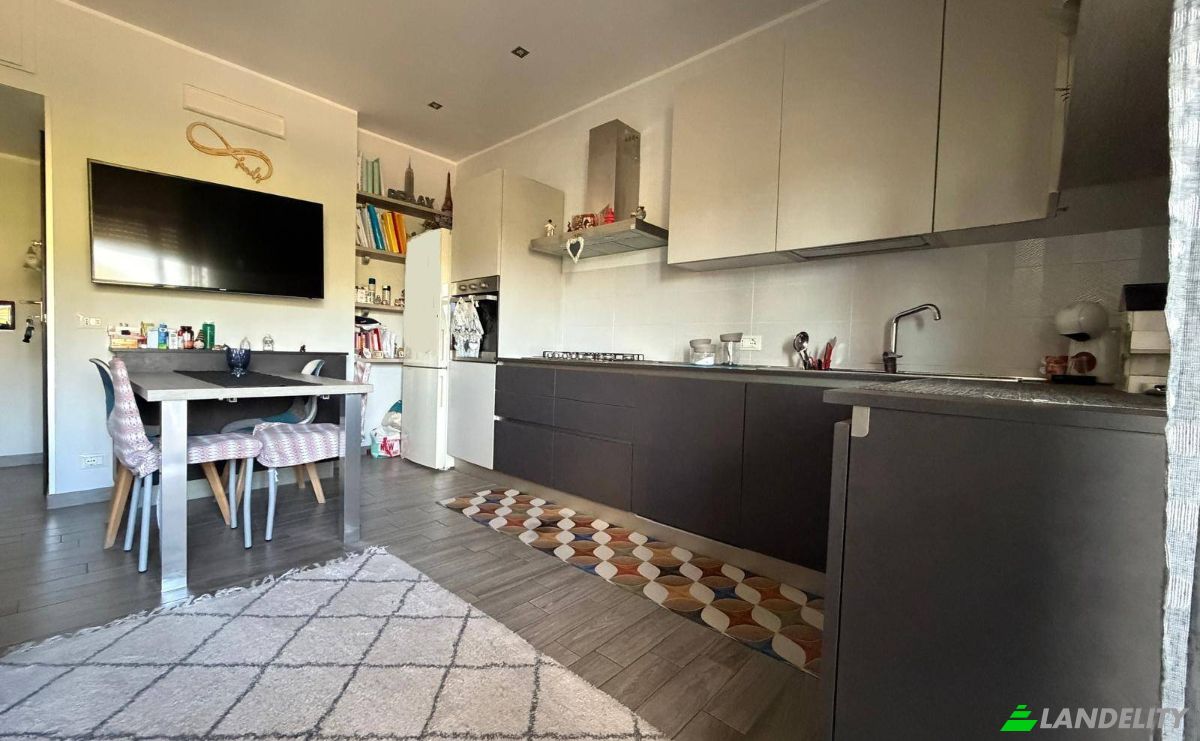 Appartement à vendre Via Vigliarolo, 88100 Catanzaro CZ, Catanzaro, Province of Catanzaro, Calabria, Italy. Photo 6