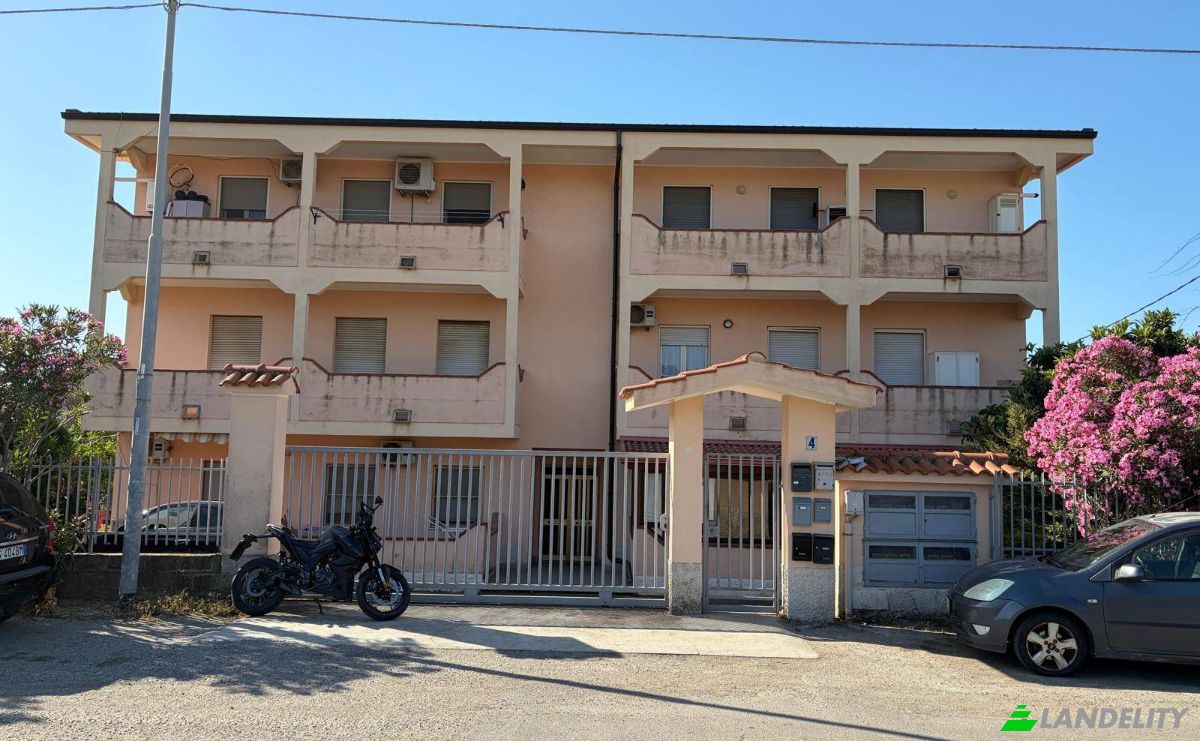 Appartement à vendre Via Vigliarolo, 88100 Catanzaro CZ, Catanzaro, Province of Catanzaro, Calabria, Italy. Photo 1