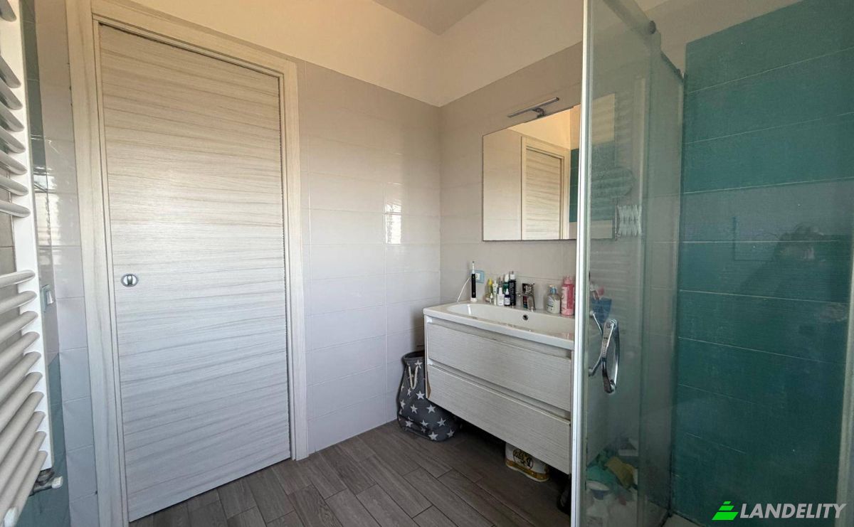 Appartement à vendre Via Vigliarolo, 88100 Catanzaro CZ, Catanzaro, Province of Catanzaro, Calabria, Italy. Photo 15