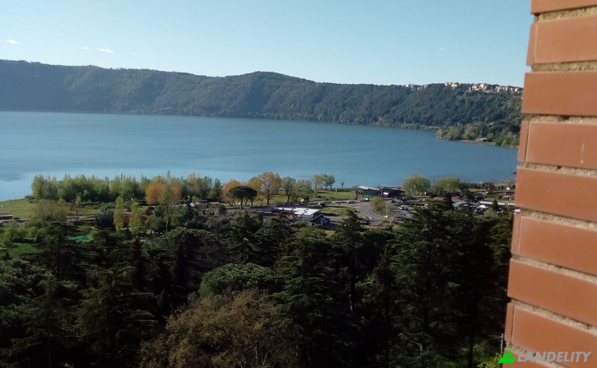 Apartment for Sale Viale Bruno Buozzi, 00073 Castel Gandolfo RM, Castel Gandolfo, Metropolitan City of Rome Capital, Lazio, Italy. Photo 9