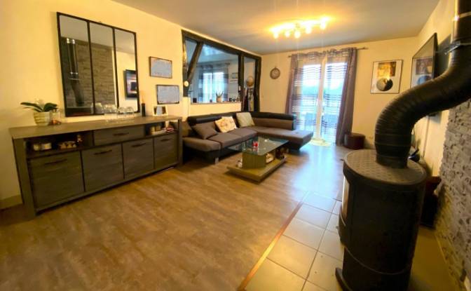 Casa adosada en venta 11 Rue Frederic Auguste. Foto#2