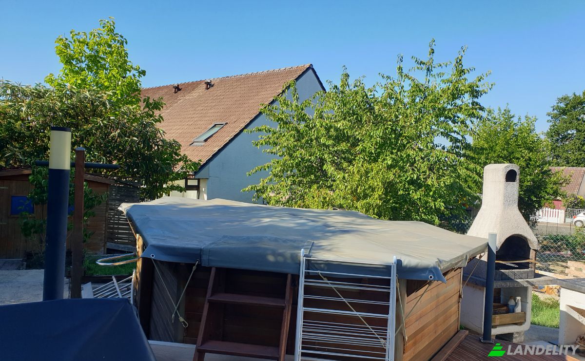 Casa adosada en venta 11 Rue Frederic Auguste Bartholdi, 89600 Saint-Florentin, Saint-Florentin, Yonne, Bourgogne-Franche-Comte, France. Foto 8