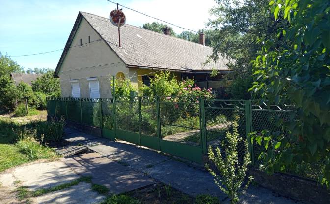 Eengezinswoning Te koop - Somogyegres, Hungary