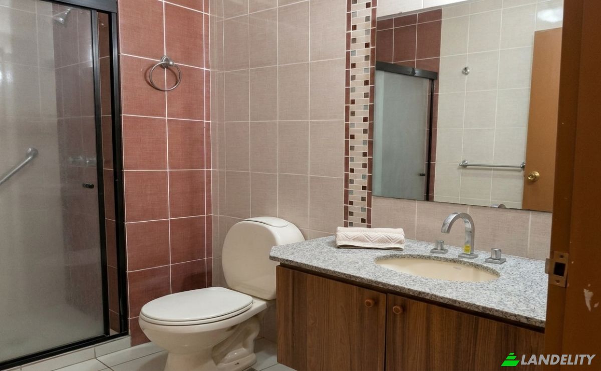 Apartamento à venda C 10 Jitapaqui, Santa Cruz de la Sierra, Andres Ibanez Province, Santa Cruz Department, Bolivia. foto 4