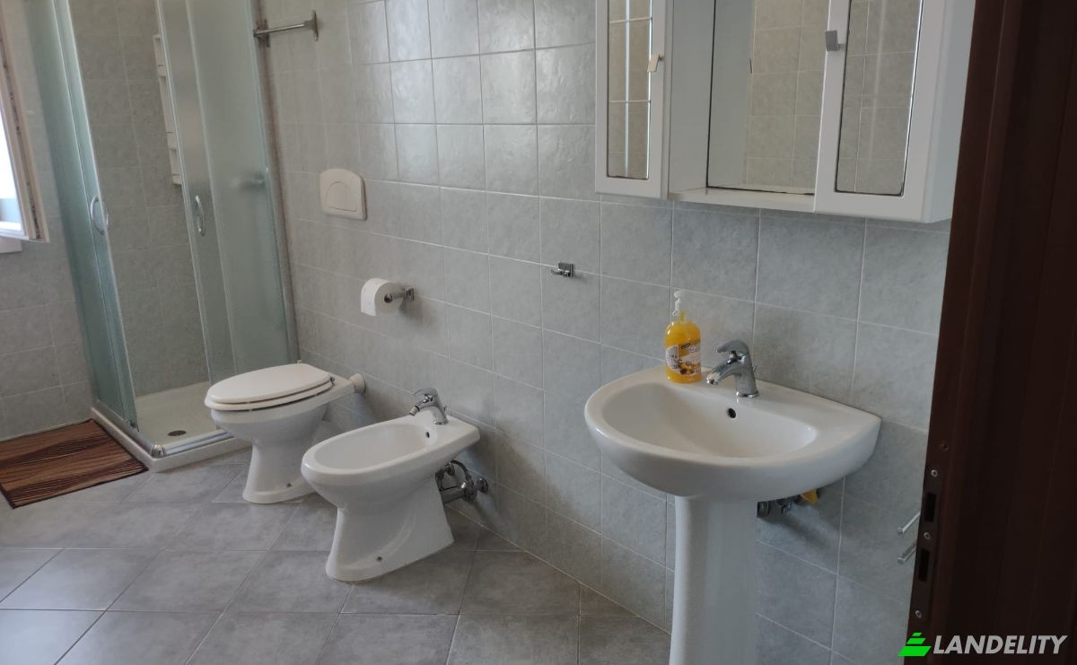Inversión/Desarrollo en venta Via Trepuzzi, 154, 73100 Casalabate LE, Casalabate, Province of Lecce, Apulia, Italy. Foto 2