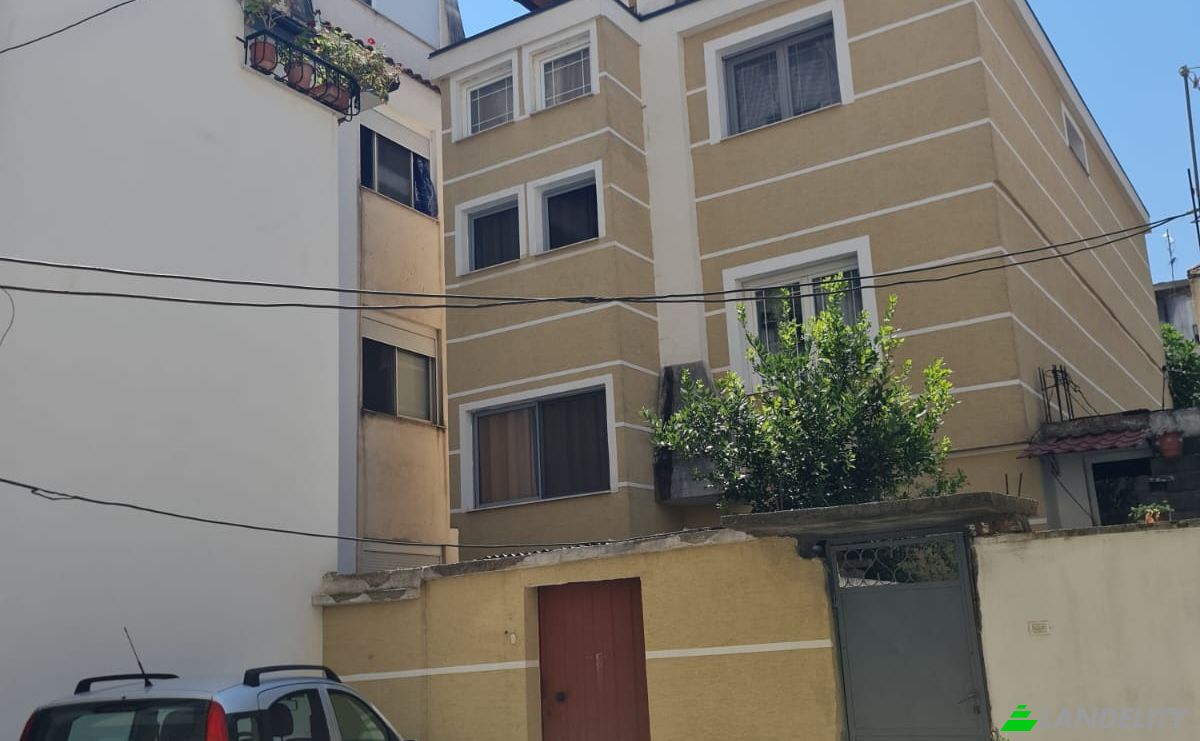 Potrójny na sprzedaż Rruga Kasem Durresi 3, Durres, Durres County, Albania. Zdjęcie 1