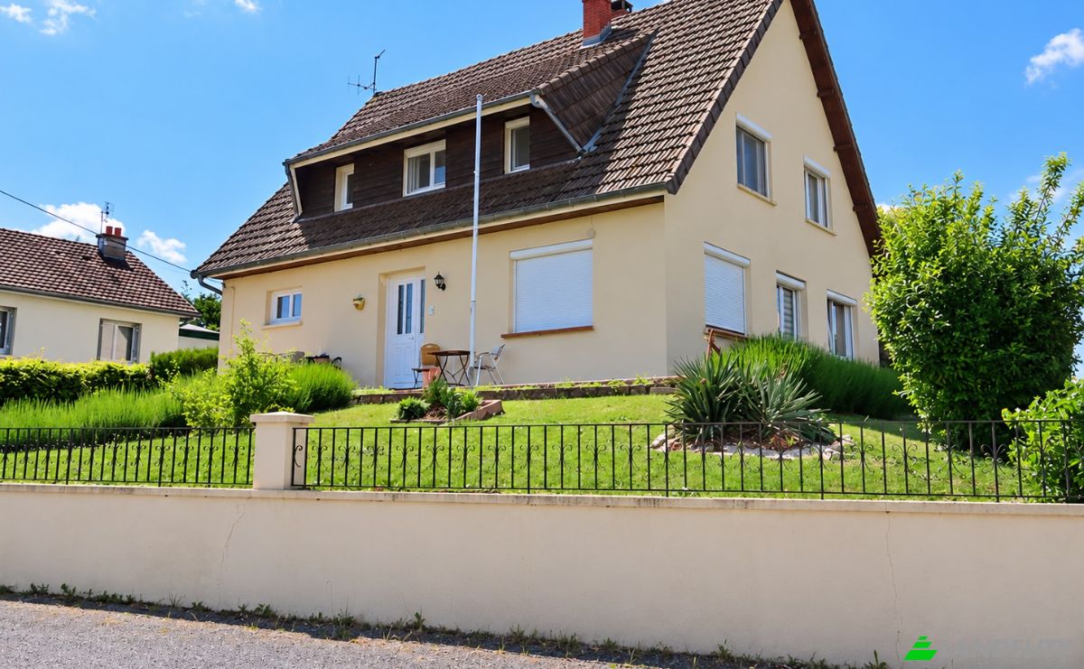 Maison unifamiliale à vendre 28 Rue du Champ Develay, 71400 Curgy, Curgy, Saône-et-Loire, Bourgogne-Franche-Comté, France. Photo 4