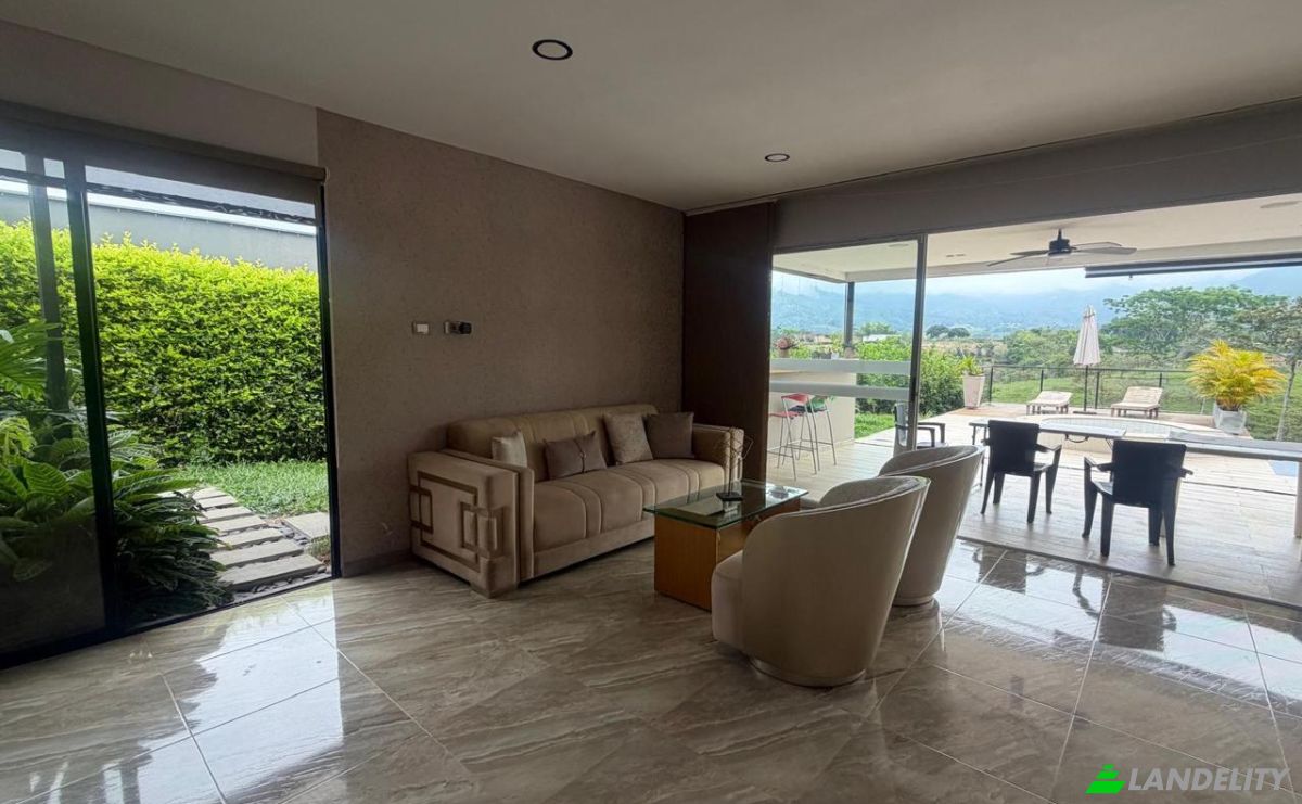 Villa Te koop Via Sin Nombre, Pereira, Risaralda, Colombia. Foto 14