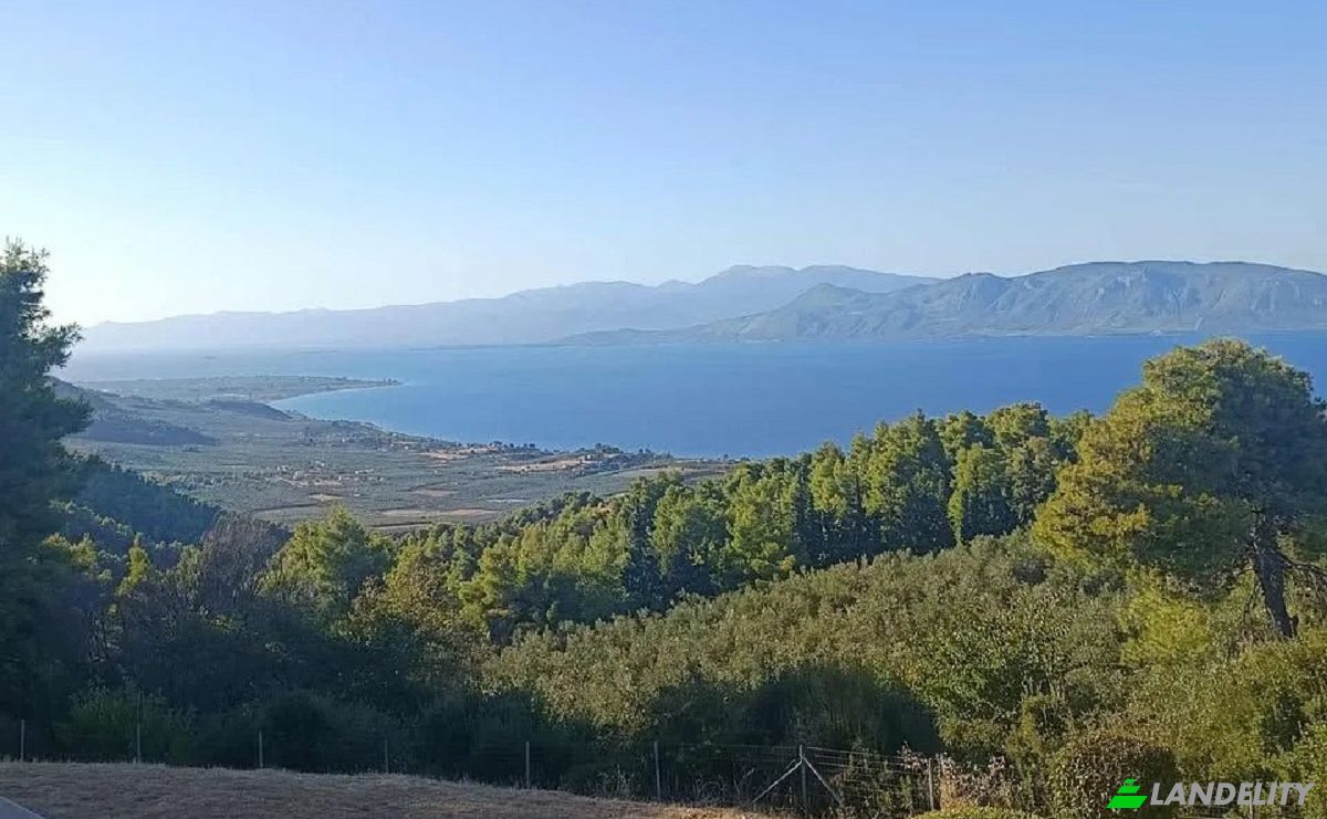 Villa for Sale Odos Hvris Onomasia, Lokres 350 07, Dafnousia, Central Greece, Decentralized Administration of Thessaly and Central Greece, Greece. Photo 2