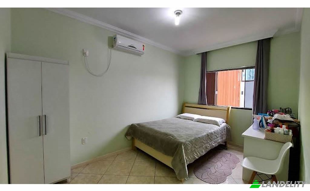 Single Family Home for Sale Rua Licurana, Tabuleiro, Camboriu, State of Santa Catarina, Brazil, 88340. Photo 6
