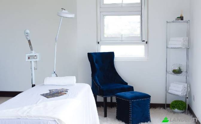 Single Family Home for Sale Estate Ave, Accra. Photo#7