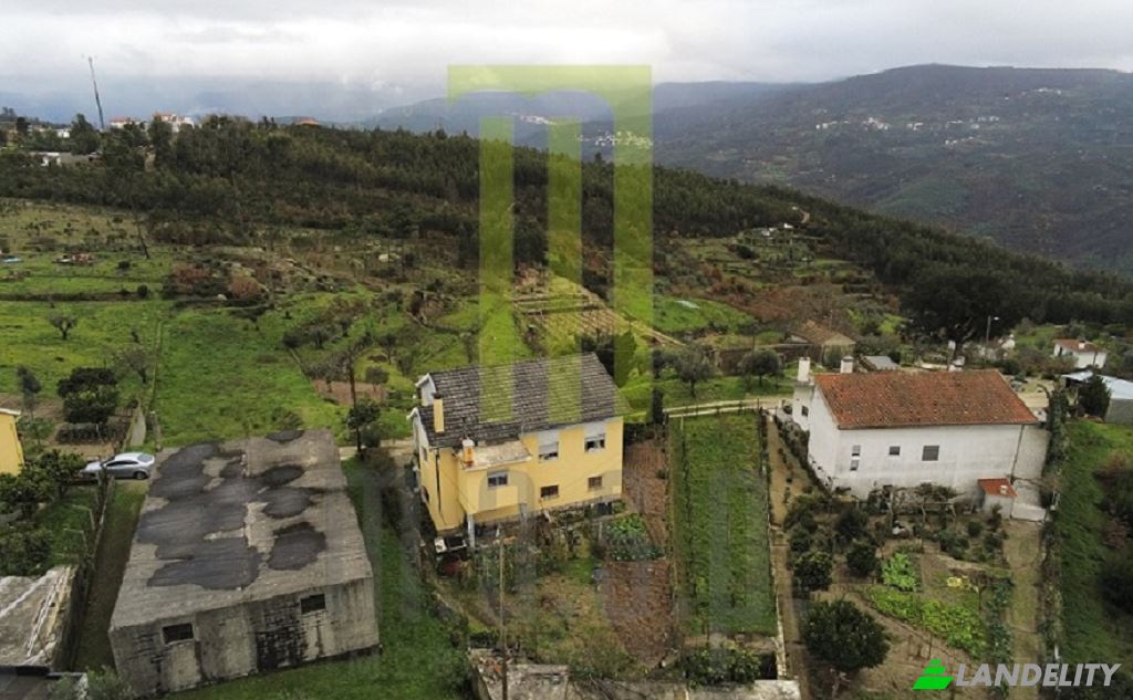 Single Family Home for Sale Oliveira do Hospital, Coimbra District, Portugal. Photo 3