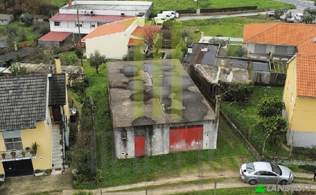 Single Family Home for Sale Oliveira do Hospital, Coimbra District, Portugal. Photo 1