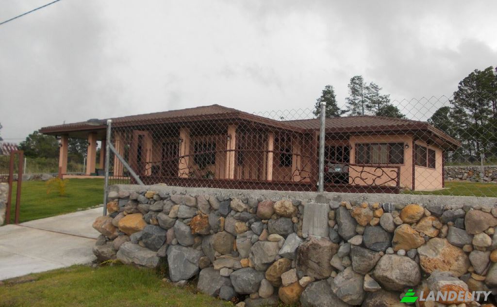 Single Family Home for Sale Av Oeste, Alto Boquete, Boquete District, Chiriqui Province, Panama. Photo 1