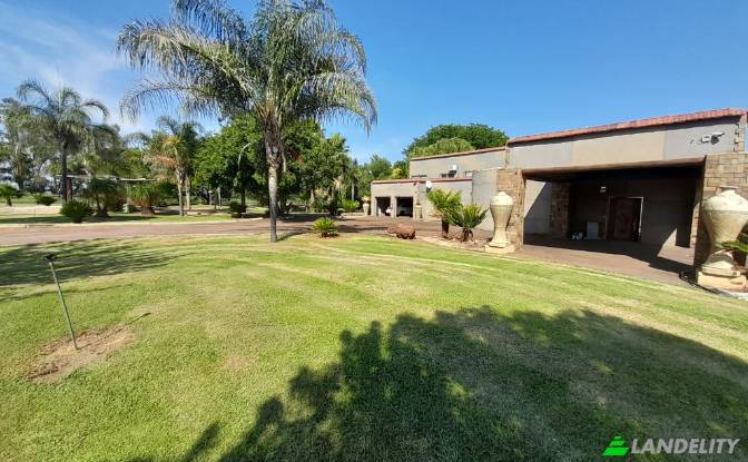 Single Family Home for Sale Sphinx Rd, Pretoria. Photo#6