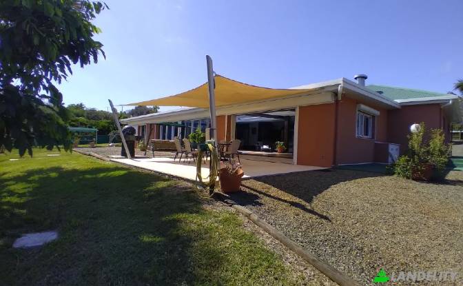 Односімейний будинок продаж Rte de Karikate. Фото#2