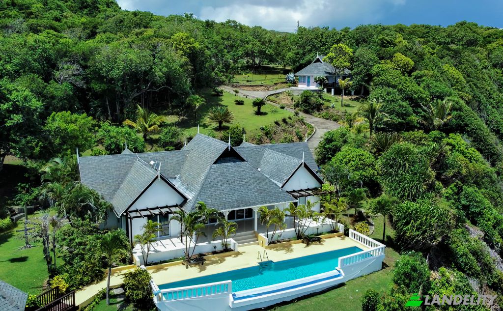 Single Family Home for Sale Chateau Devaux, Manowar Rd, St Lucia, Gros Islet, Saint Lucia. Photo 1