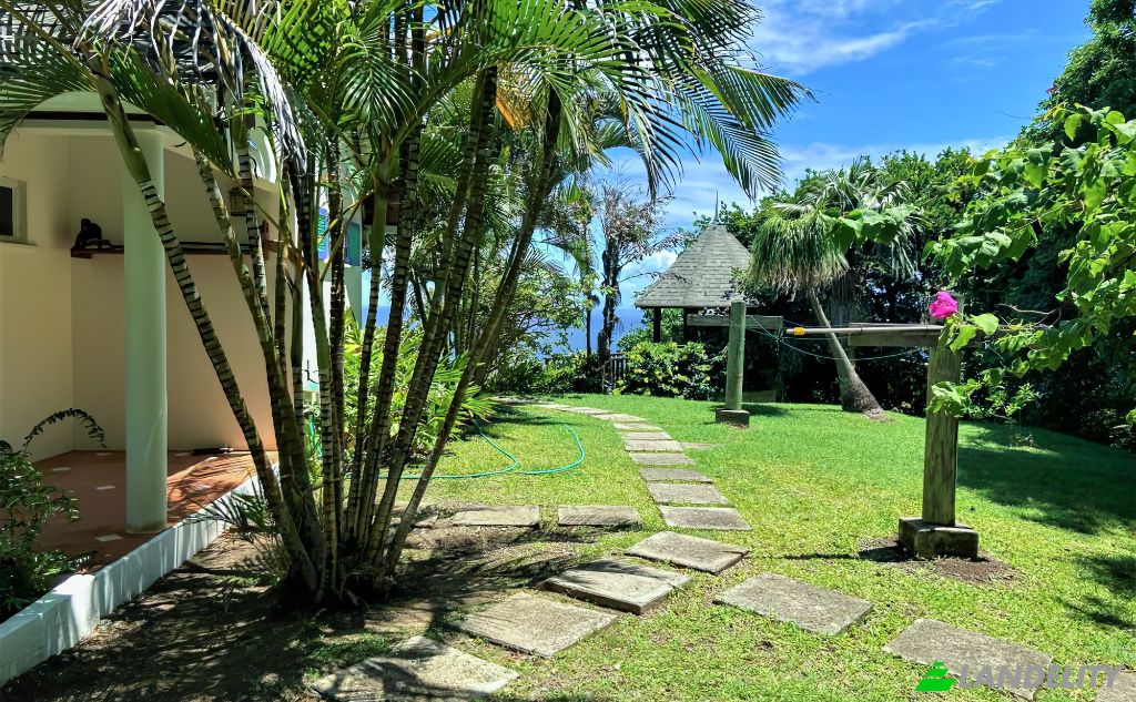 Single Family Home for Sale Chateau Devaux, Manowar Rd, St Lucia, Gros Islet, Saint Lucia. Photo 10