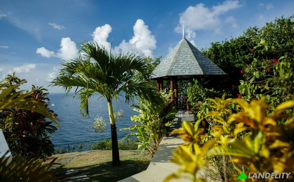 Single Family Home for Sale Chateau Devaux, Manowar Rd, St Lucia, Gros Islet, Saint Lucia. Photo 3