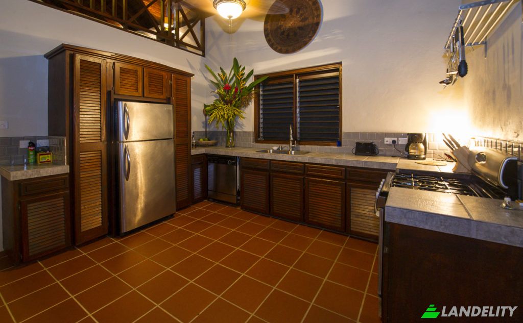 Single Family Home for Sale St Lucia, Marigot, Castries, Saint Lucia. Photo 5