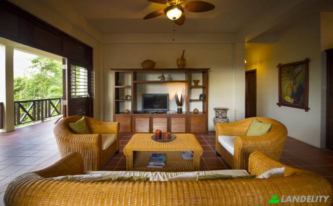 Single Family Home for Sale St Lucia, Marigot. Photo#11 Single Family Home for Sale St Lucia, Marigot. Photo#11