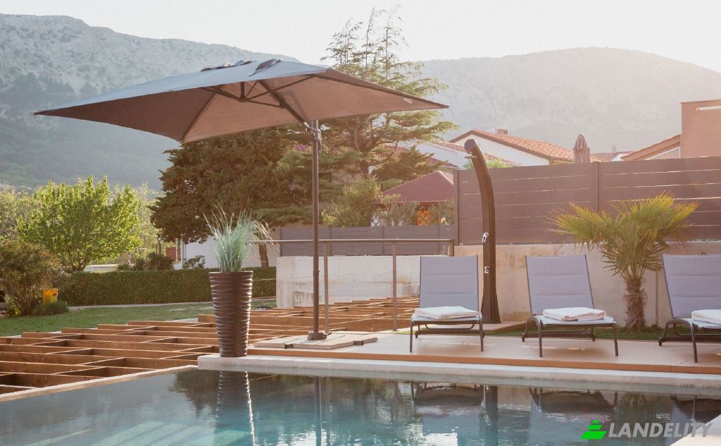 Apartment for Rent Zvonimirova ul, 51523, Baska, Opcina Baska, Primorje-Gorski Kotar County, Croatia. Photo 2